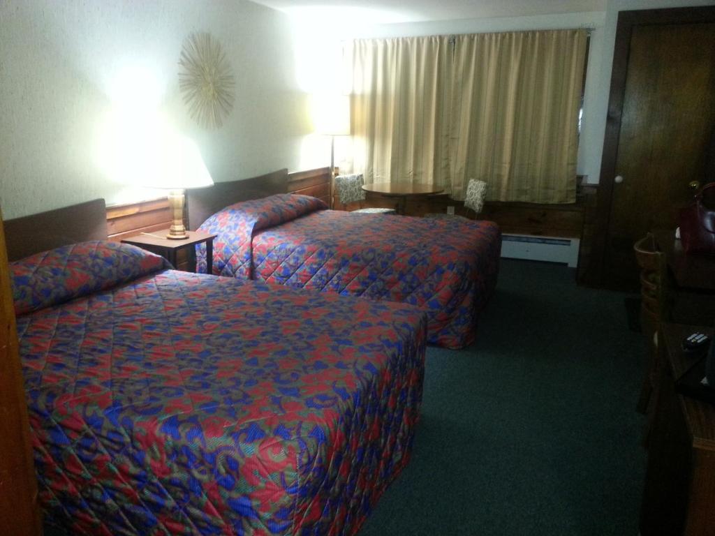 Bass River Motel เซาท์ยาร์มัธ ภายนอก รูปภาพ
